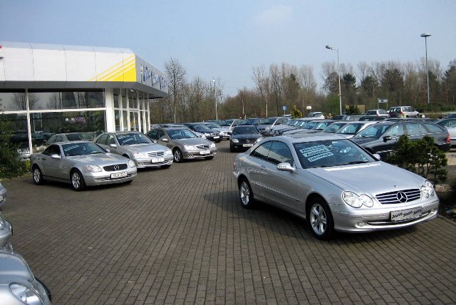 Herzlich willkommen beim Autohaus Nelis