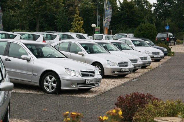 Herzlich willkommen beim Autohaus Nelis